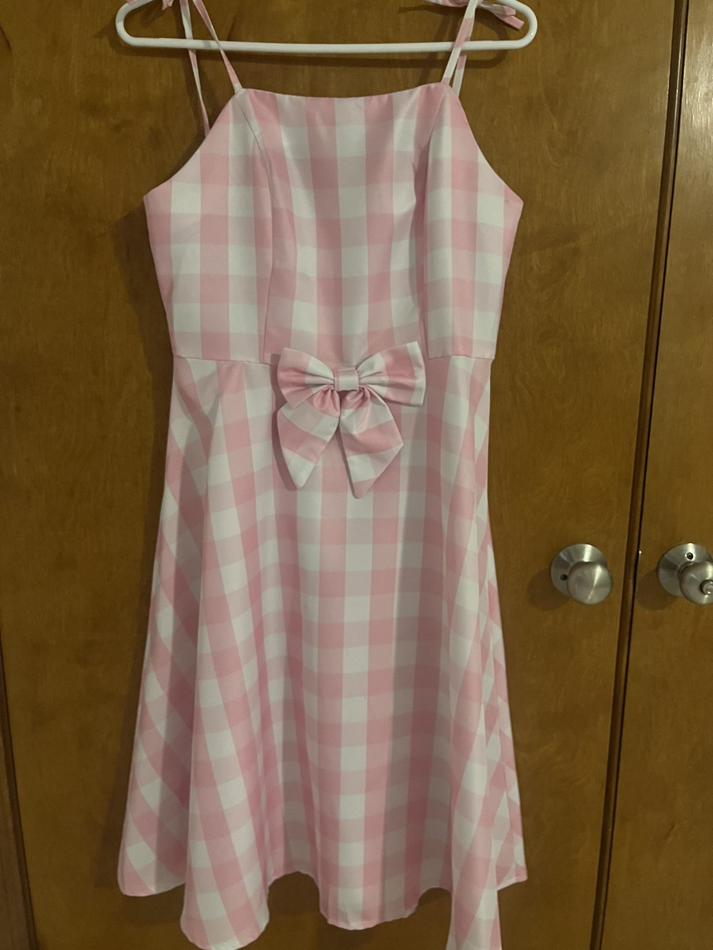 Adult Women’s Barbie Dress Halloween Costume Size 4