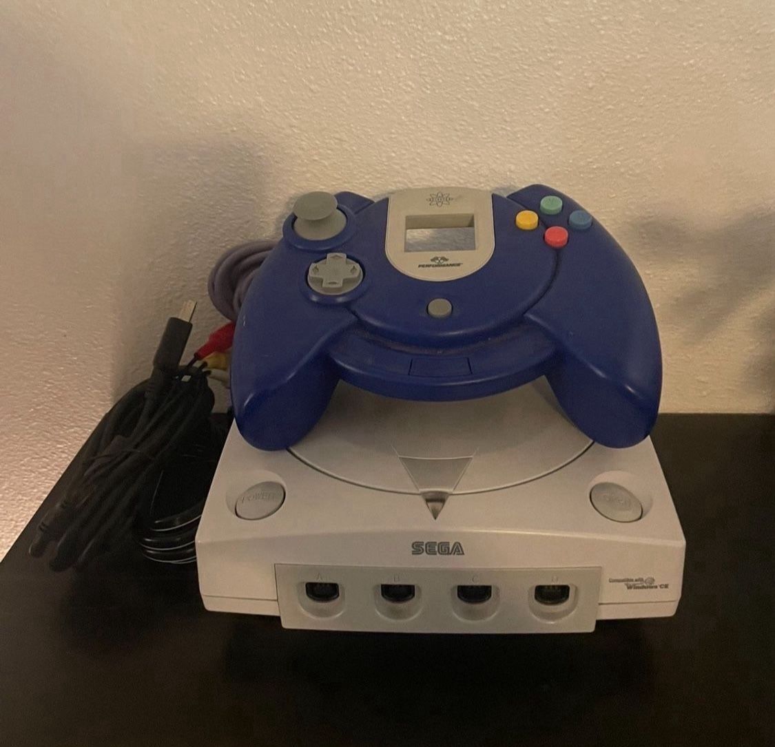 Sega Dreamcast Gaming System
