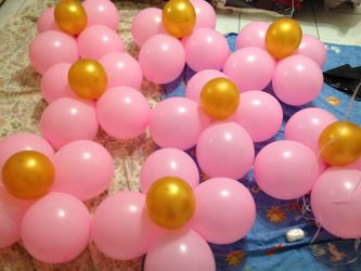 Flores para las columnas también de 5 pétalos