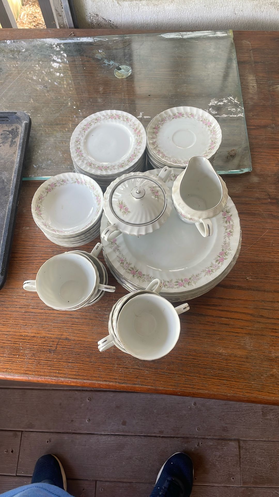 Teahouse Rose (the Dansico Collection) Fine China Set