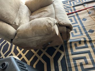 Sofa and Couch For Free
