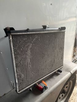 NISSAN HARDBODY PARTS