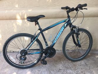 Mountain bike. Schwinn castle rock. Boys 24 .21 speed. for Sale in Fremont CA OfferUp