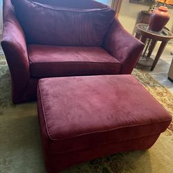 Chair and a half/Loveseat