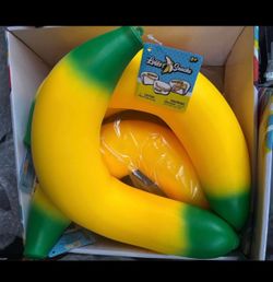 Giant Squishy Banana Xl & Jumbo Squeeze Strawberry Squishy