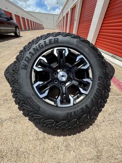18s Chevy Silverado ZR2 Tahoe TRAIL BOSS Sierra OEM Gmc wheels rims Rines tires 6lug