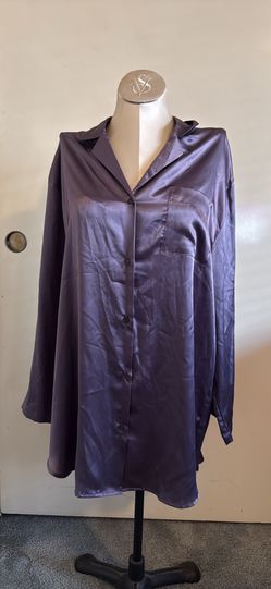 Vintage 90s Y2K Victorias Secret Satin Sleep Shirt purple Over Size (size medium)