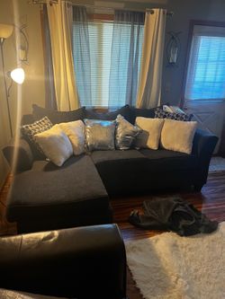 Must go this weekend getting a new set no room left for this one!!$250