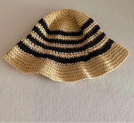 GAP straw bucket hat