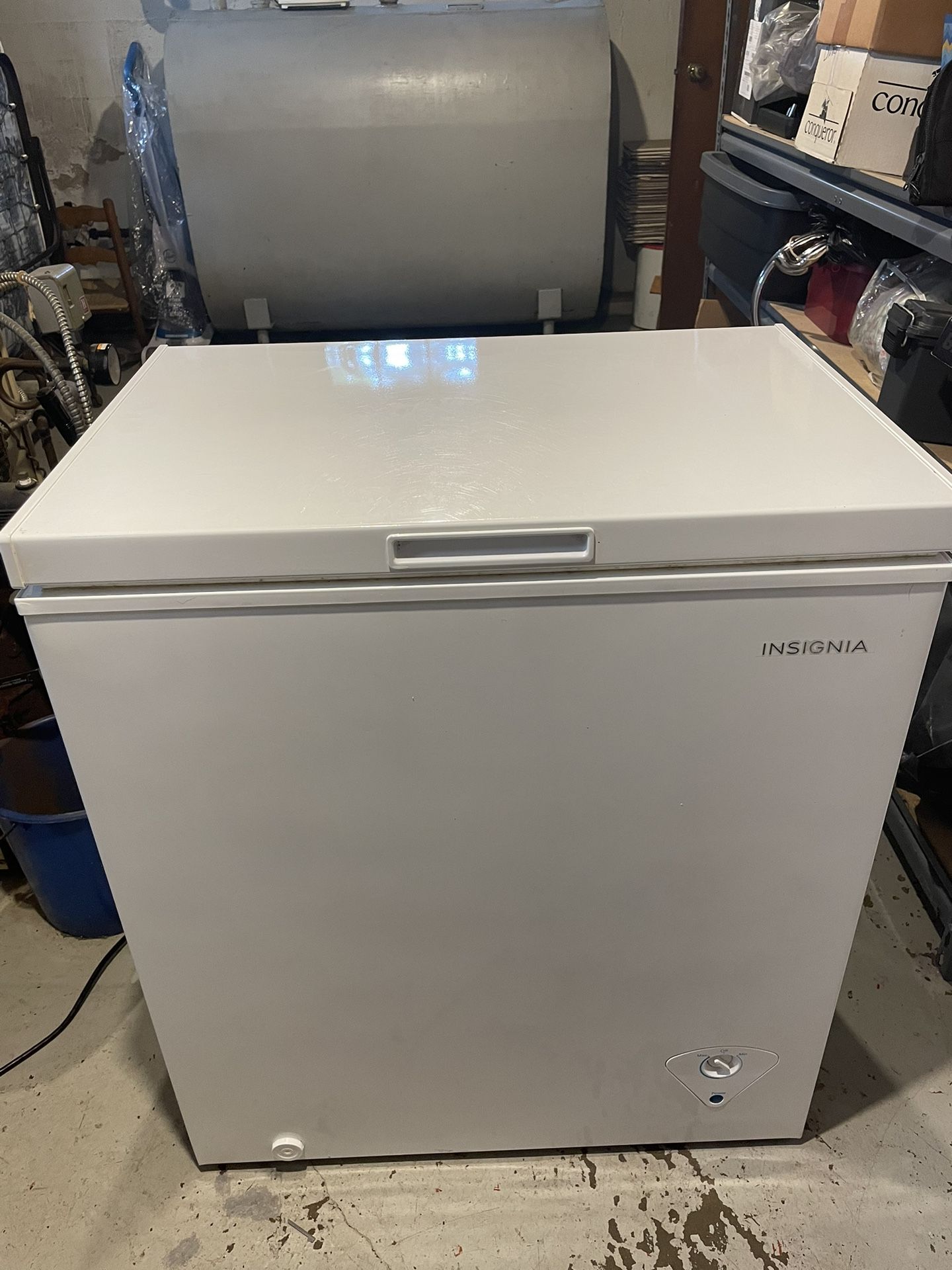 Insignia 5 Cu Ft Chest Freezer