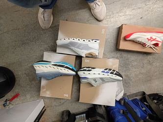 Running Sneakers – Lot of 5 Pairs