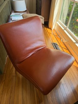 MCM Vintage Scoop / Slipper Chair