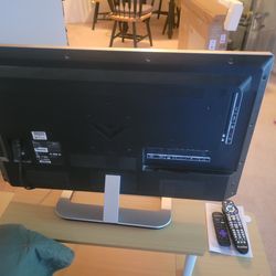 32 inch Vizio Smart TV