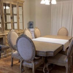 michael amini Dining Room Set 