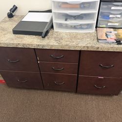 Work Station w/ Drawers