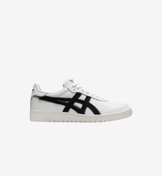 ASICS Japan S Men's
Color White black
Size 11, Style 1201A381-001
Capture the spirit of 1981 with the classic ASICS Japan S. The JAPAN shoes throw it