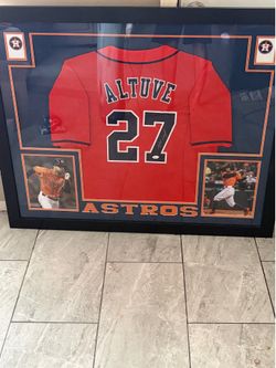 Autographed Jose Altuve Jersey Large Frame 44x36