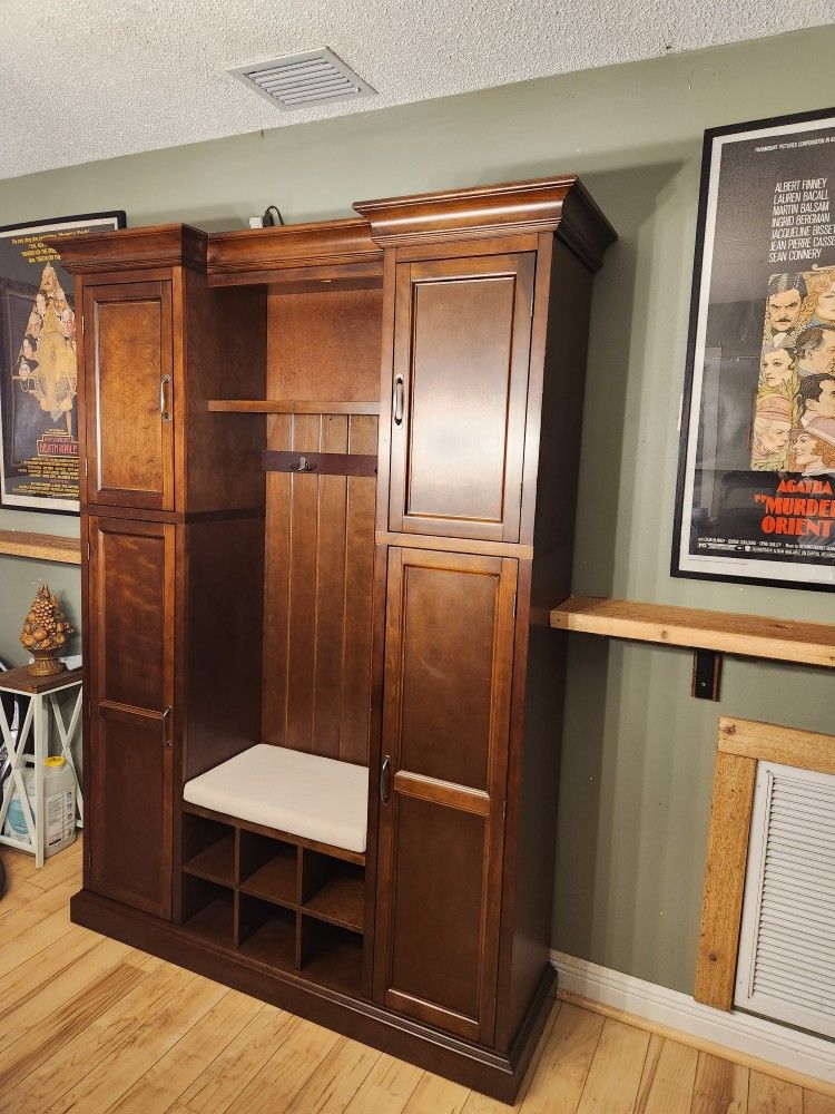 Mission Style wood Hall Tree 81.5"T X 60"W X 16.8" Deep read description for details