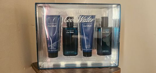 Cool Water by Davidoff for Men - 4 Pc Gift Set