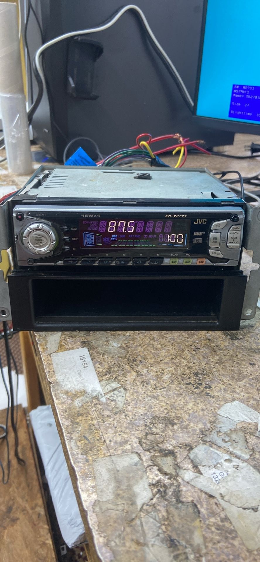 JVC car radio AM/FM CD player model of-sx770