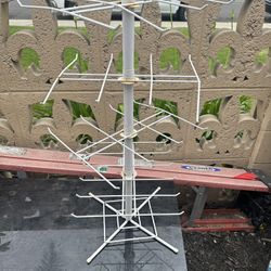 White Hang Stand 