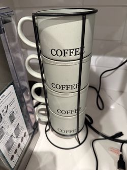Set of 4 Stacking Coffee Mugs with Metal Rack
