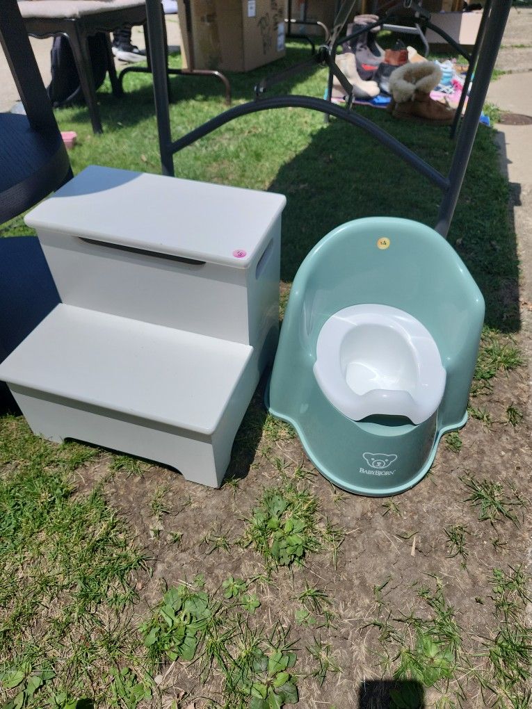 $4 Step Stool Or BabyBjörn Potty