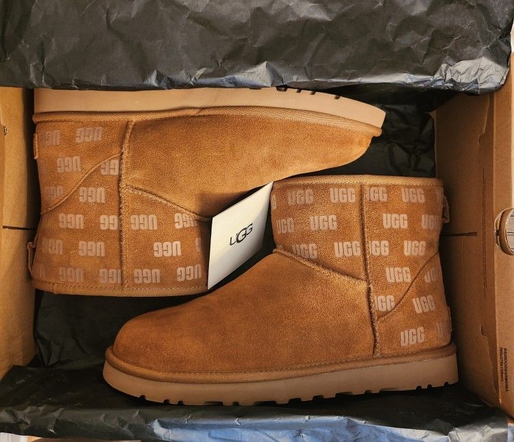 UGG Classic Mini II UGG Print Brown Boots - Men's