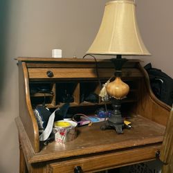 Antique Desk Top With Lamp