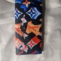 LV Sarah wallet