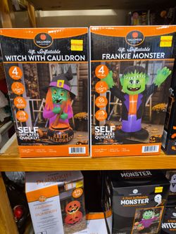 New Halloween outdoor inflatables great prices huge selection.
