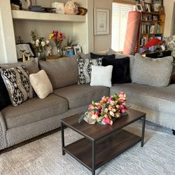Sectional Couch 