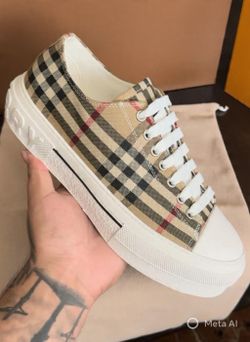 Buburry  Shoes  