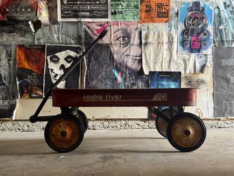 Vintage Radio Flyer Model 90 Metal Wagon