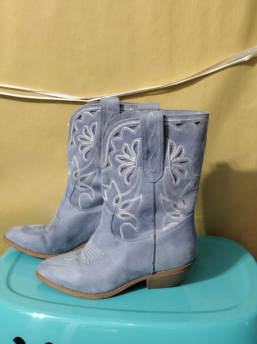 Baby Blue Boots