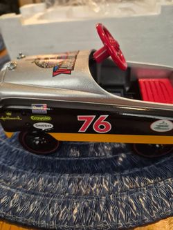 Hallmark Kiddie Car Classics #76 Collectible