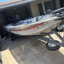 14.5 Foot Aluminum Fishing Boat 