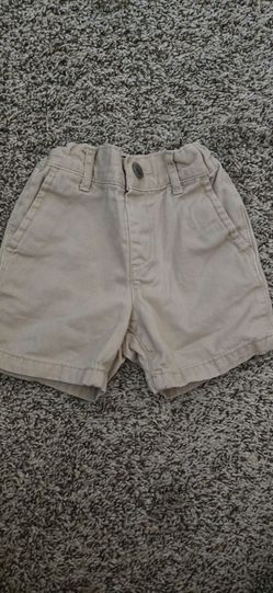 Toddler size 2T pijamas and shorts