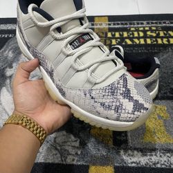 Jordan 11 "bone Snakeskin" 