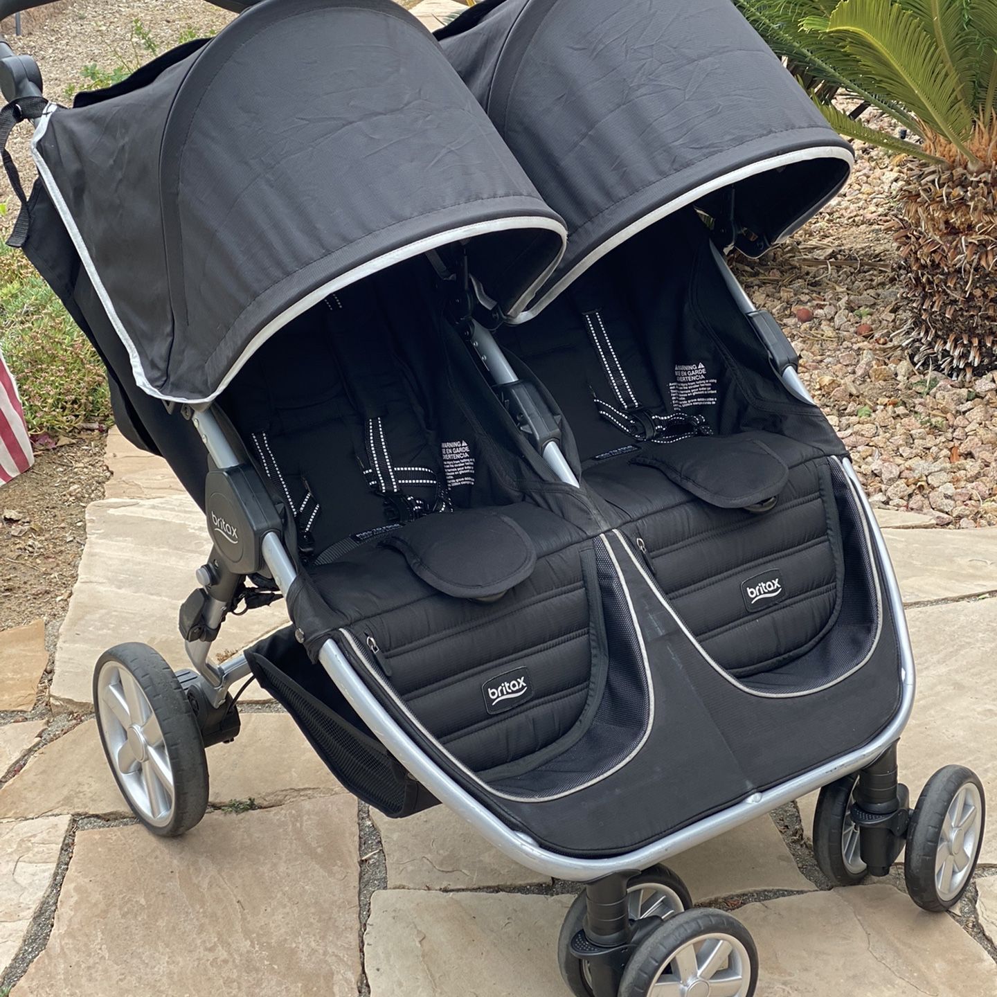 BRITAX B AGILE DOUBLE STROLLER BLACK for Sale in San Diego CA OfferUp