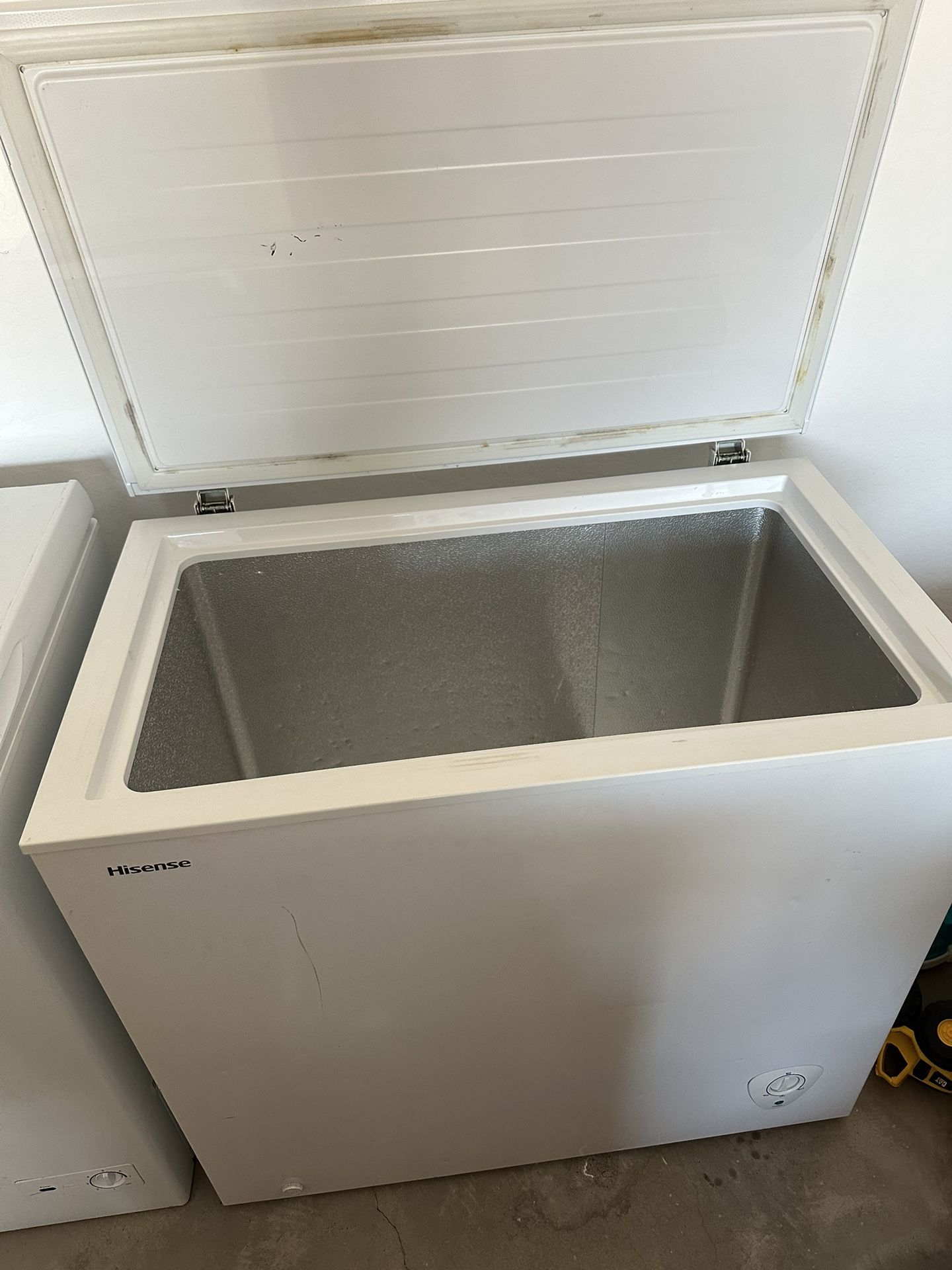Hisense Deep Freezer