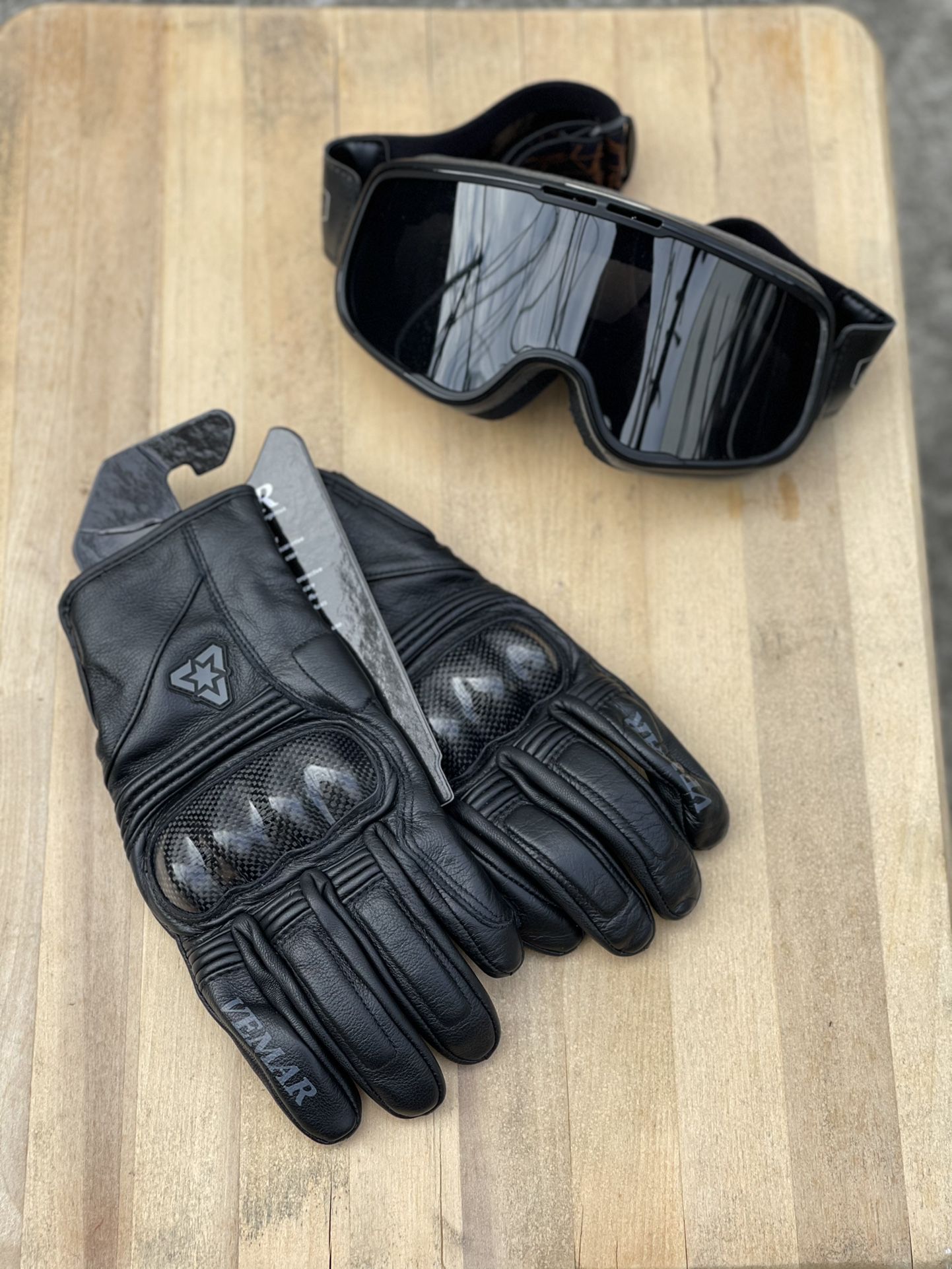 Motorcycle Leather Gloves And Goggles 