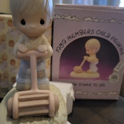 Vtg Precious Moments Figurine "Mow Power To Ya! 