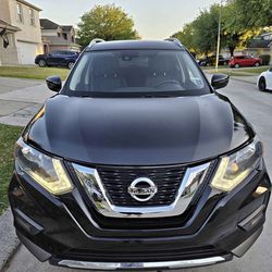 2019 NISSAN ROGUE SV  -  SV SPORT UTILITY 4D