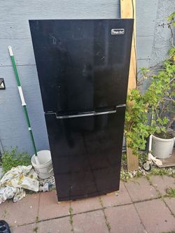 4.0 Cu.Ft Fridge