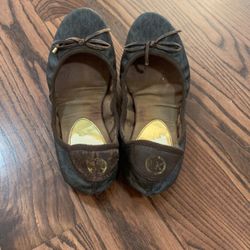 Micheal Kors Flats 