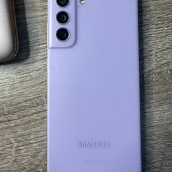 Samsung Galaxy S21 FE 5G – Unlocked – Lavender 💜