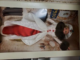 Holiday Memories 1910 Barbie New in Box