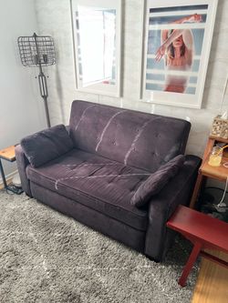 Sofa Bed - Pull out couch