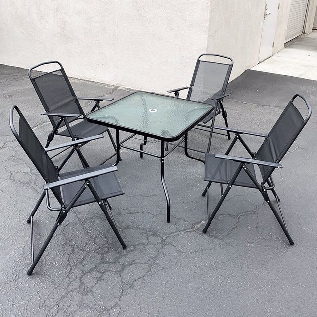 New $175 Outdoor Patio 5pcs Dining Set with 32x32” Table and 4pc Folding Chairs 